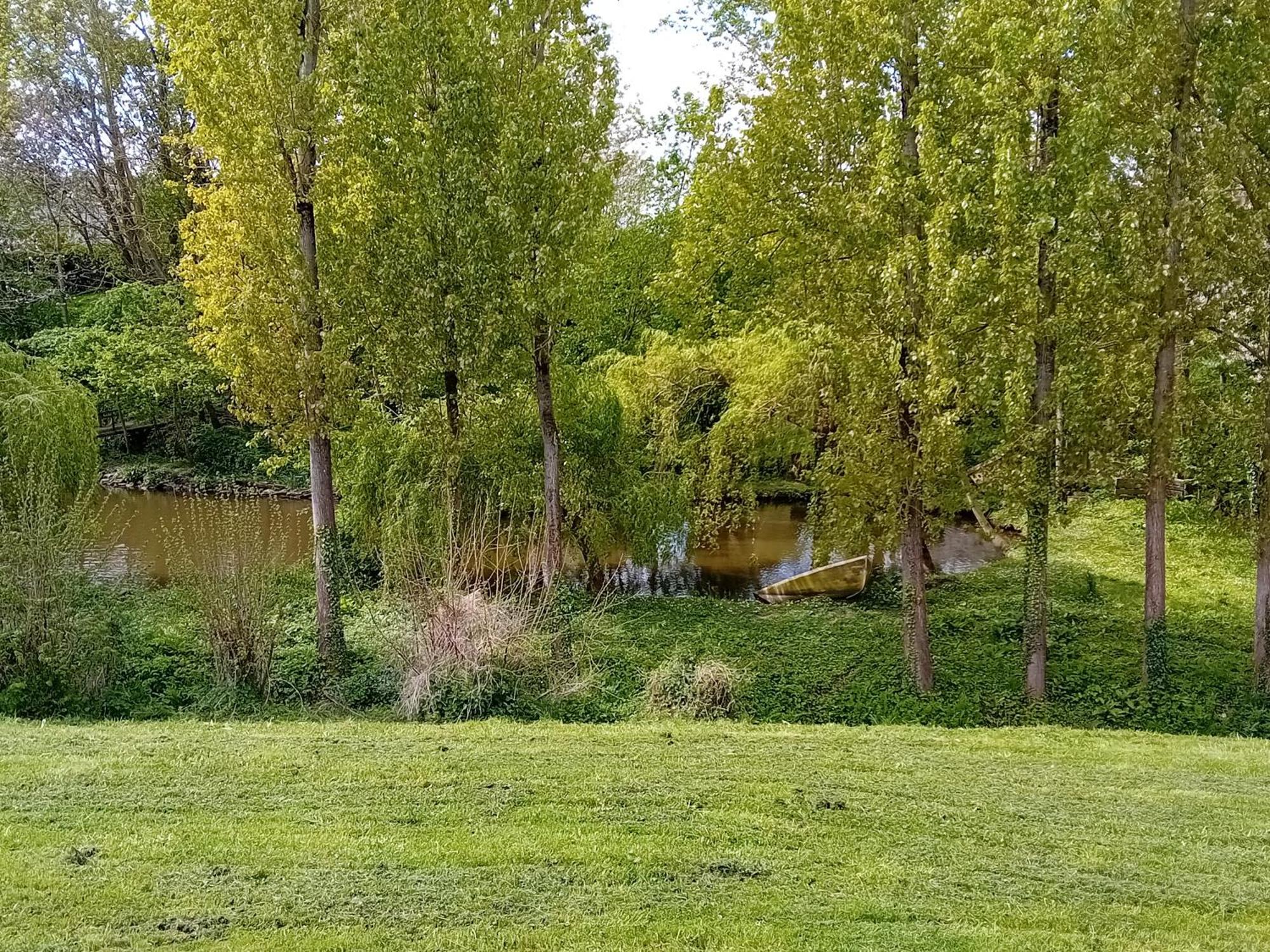 Maison Au Coeur De La Nature Cerisy-la-Foret 外观 照片